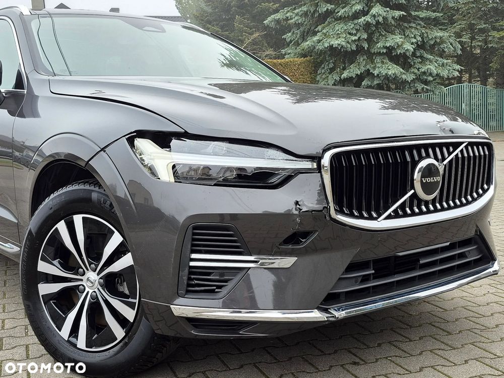 Volvo XC 60 T6 Plug-In Hybrid AWD Inscription - 36