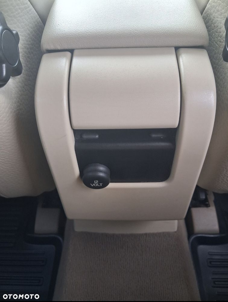 Volvo XC 60 2.4D AWD Momentum - 18