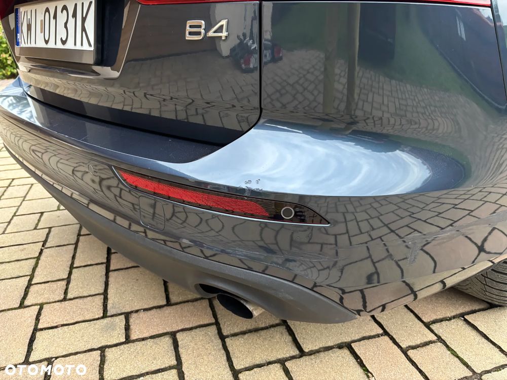 Volvo V60 B4 D Momentum - 26