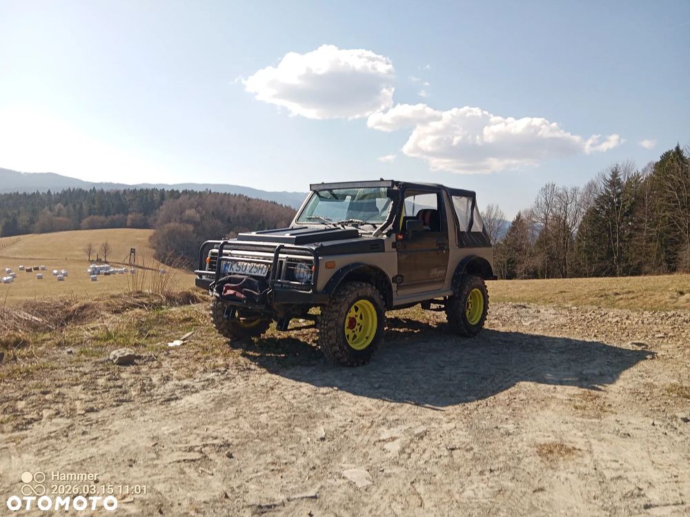 Suzuki Samurai - 2