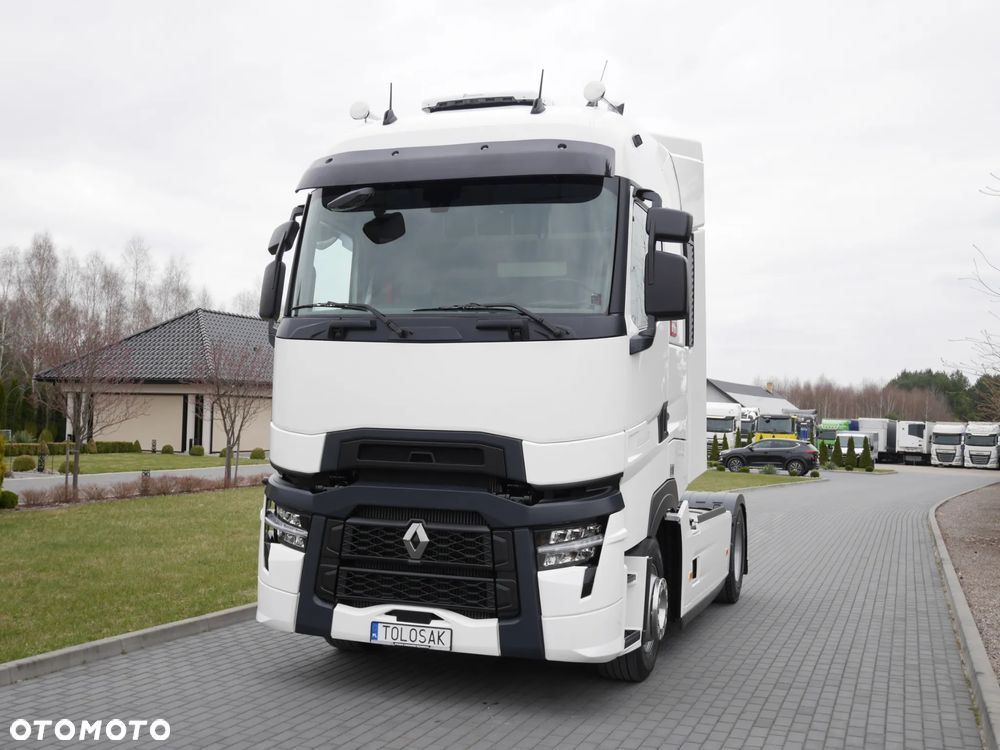 Renault T520 HIGH CAB - 4