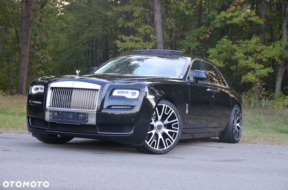 Rolls-Royce Ghost Standard - 10