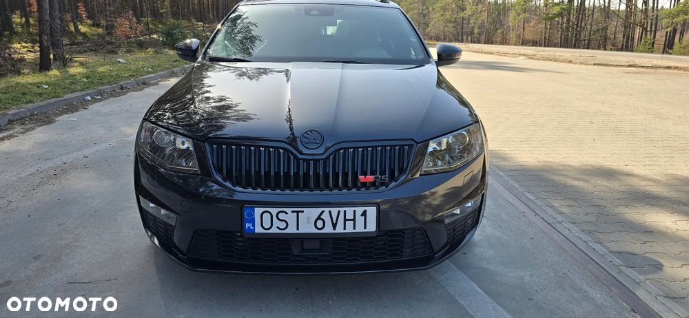 Skoda Octavia 2.0 TSI RS DSG - 11