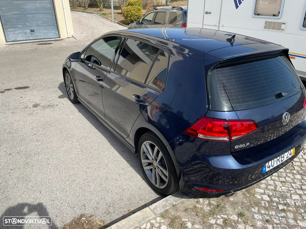 VW Golf 1.6 TDi R-Line - 14