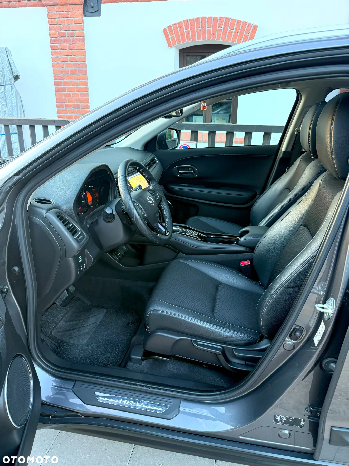 Honda HR-V 1.5 Executive (ADAS / Connect+) CVT - 22