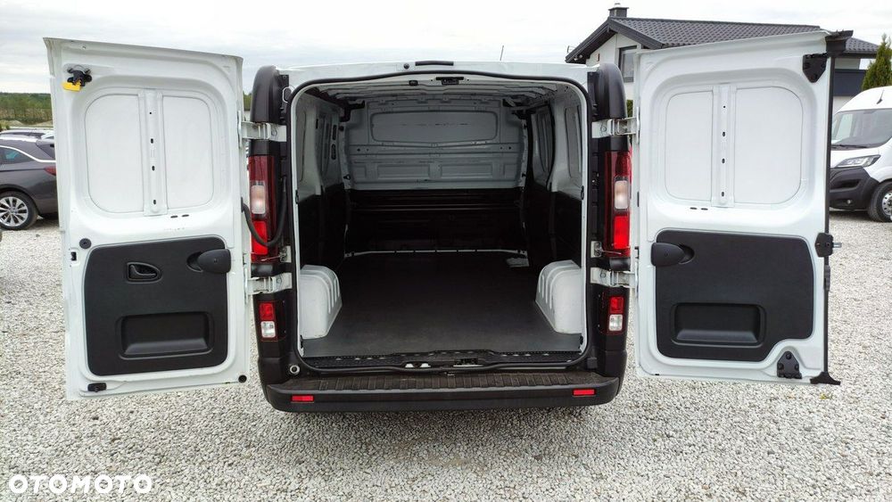 Renault Trafic - 8
