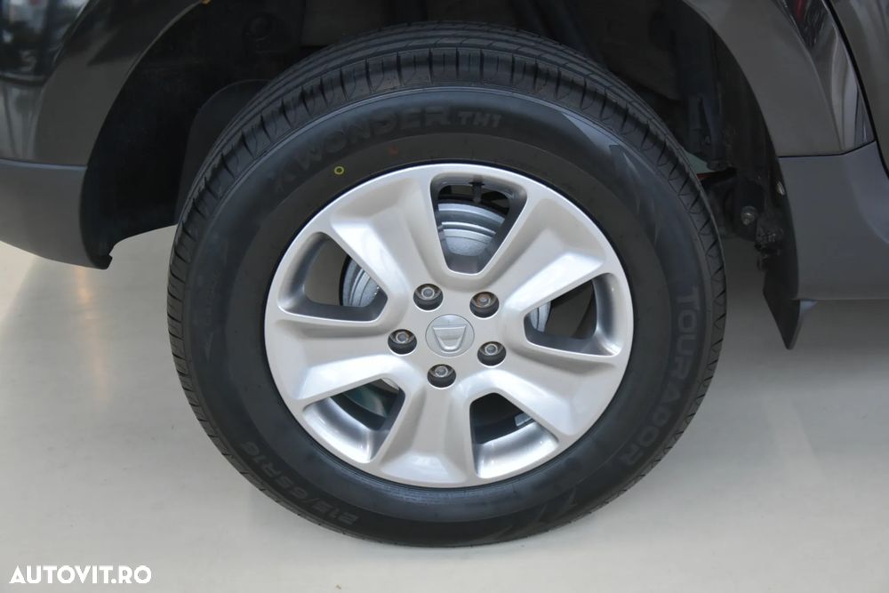 Dacia Duster dCi 110 FAP 4x2 Prestige - 11