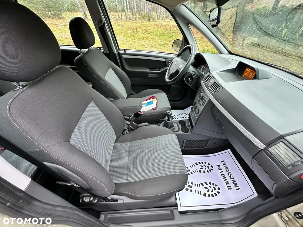 Opel Meriva 1.6 16V Cosmo - 25