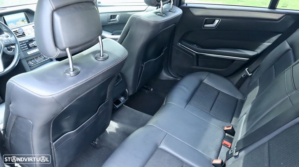 Mercedes-Benz E 250 BlueTEC Avantgarde Auto. - 23