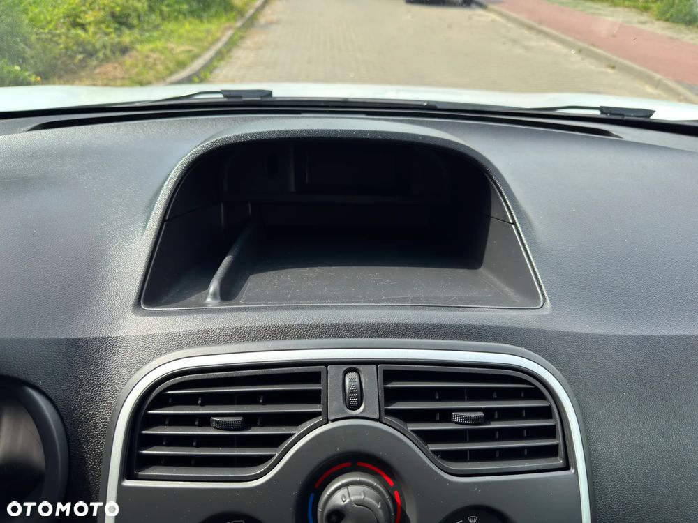 Renault Kangoo L1 - 26