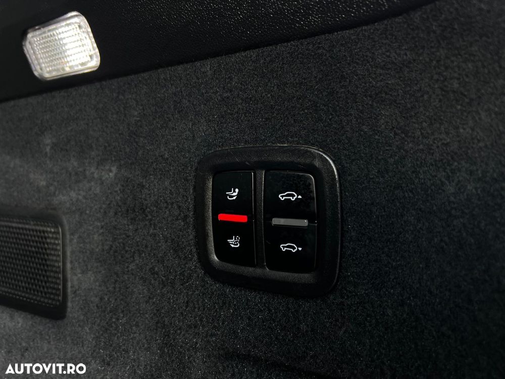 Porsche Cayenne - 20