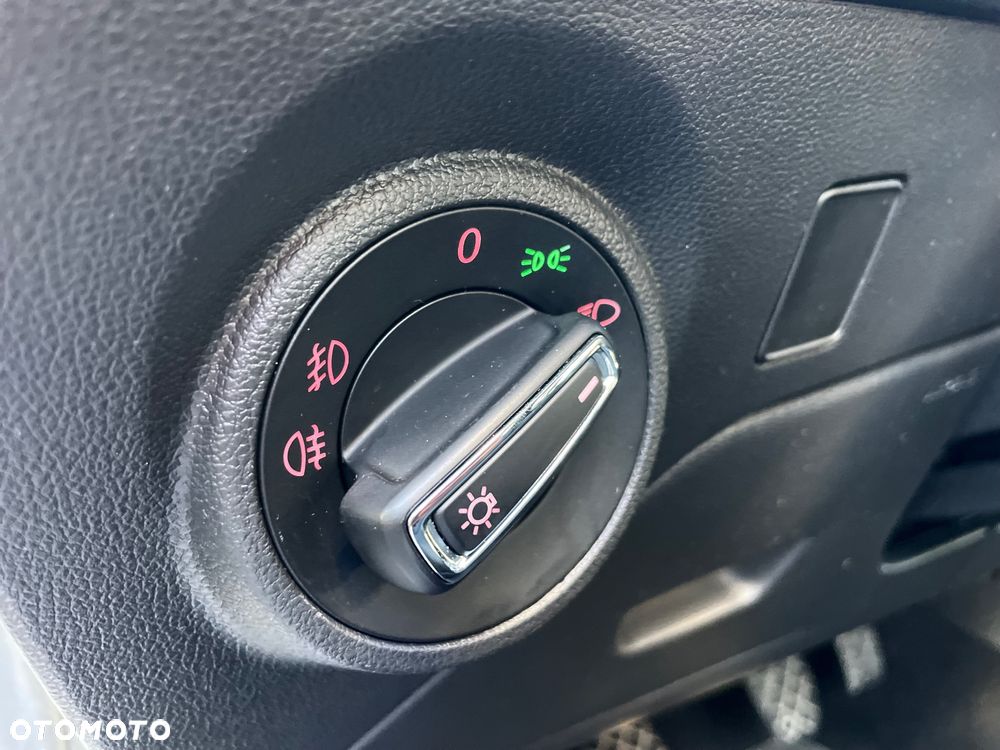 Seat Leon 1.6 TDI ECOMOTIVE Reference - 23