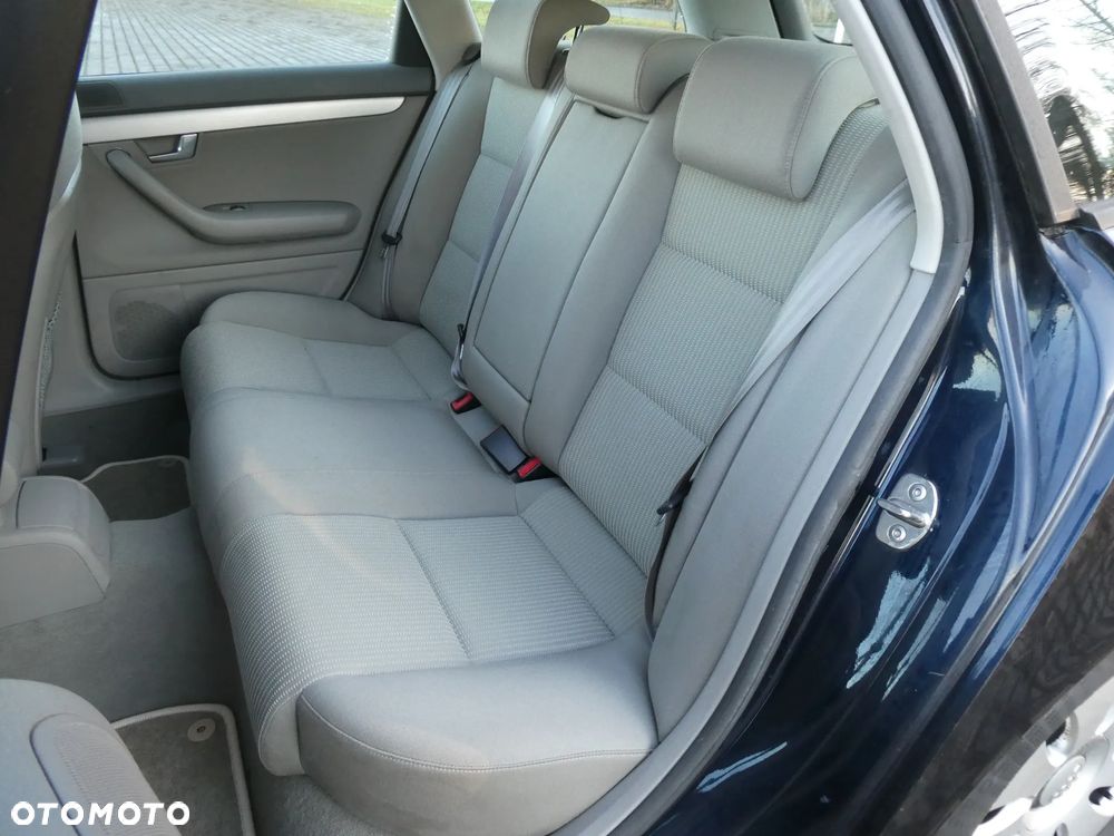 Audi A4 Avant 1.8 T - 26