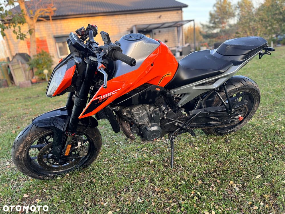 KTM Duke 790 - 9