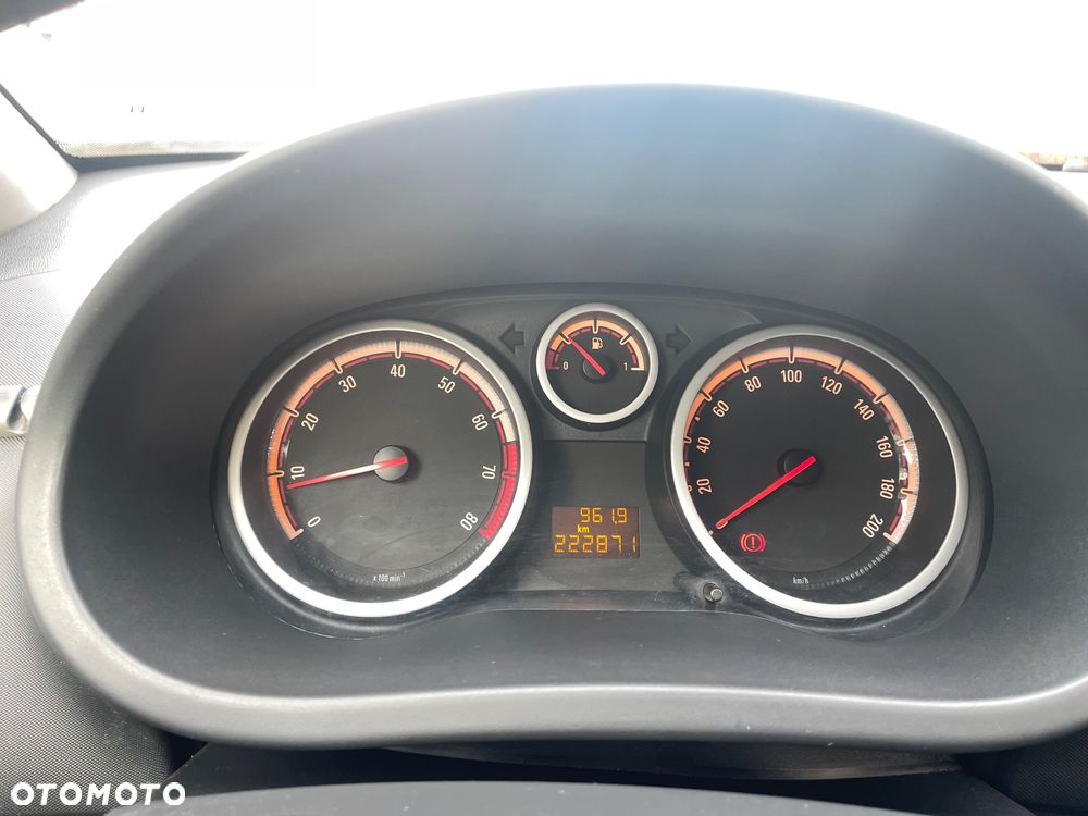 Opel Corsa 1.4 16V Sport - 10