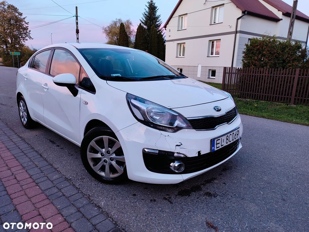 Kia Rio 1.2 M - 7