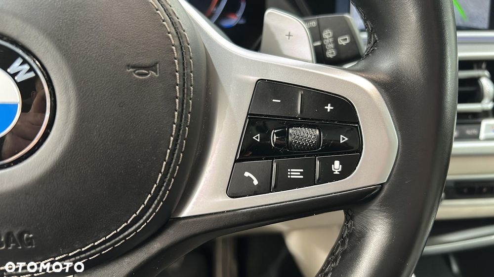 BMW X5 xDrive25d - 23