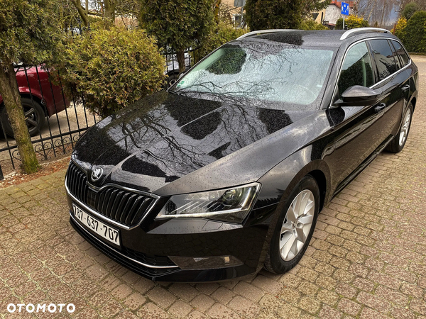 Skoda Superb Combi 2.0 TDI DSG Ambition