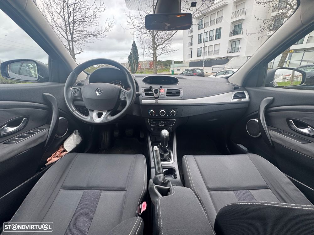 Renault Mégane 1.5 dCi Confort - 6