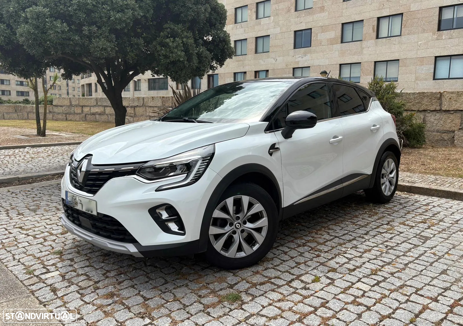 Renault Captur 1.0 TCe Intens Bi-Fuel - 36