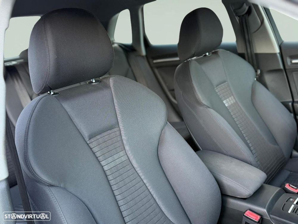 Audi A3 Sportback 1.6 TDI Sport - 6