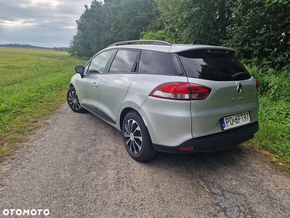 Renault Clio - 12