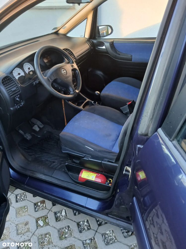 Opel Zafira 1.8 16V Elegance - 16
