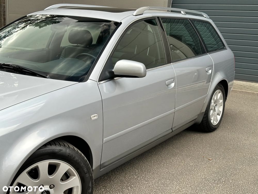Audi A6 Avant - 4