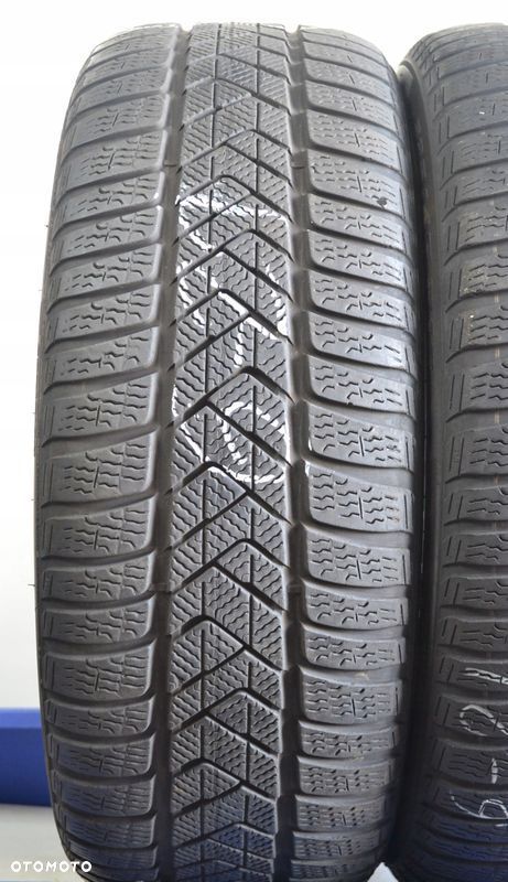 225/45R18 95H PIRELLI SOTTOZERO 3 RFT x4szt 8133z - 2