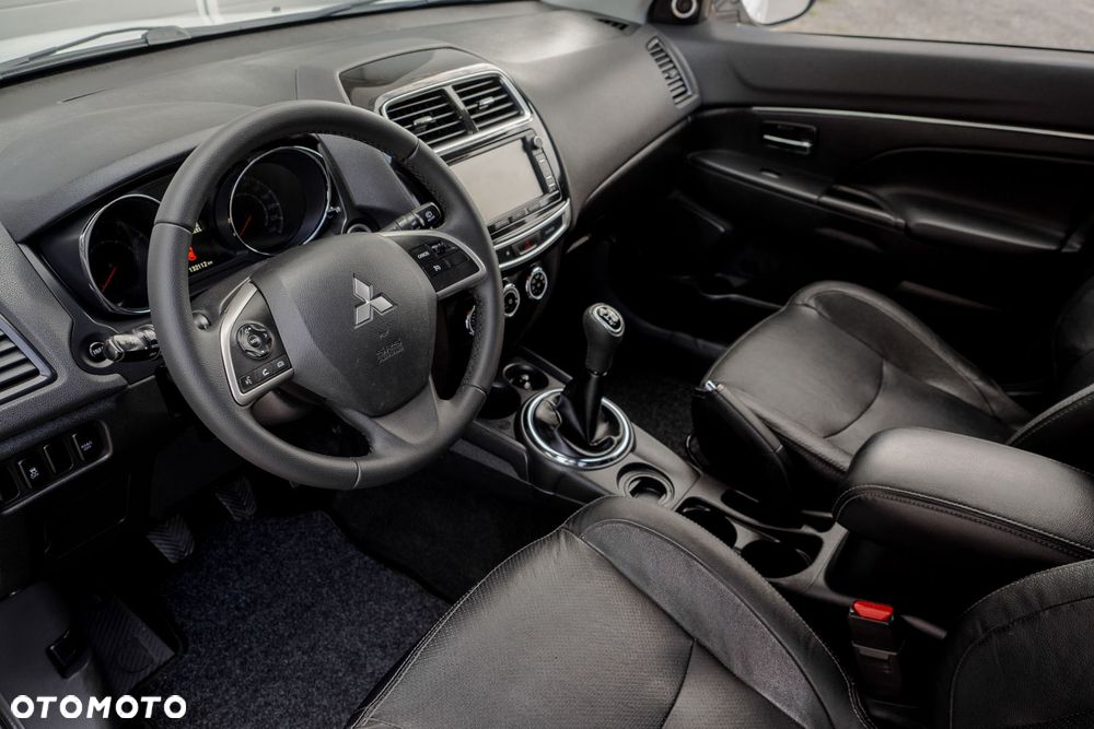 Mitsubishi ASX 1.6 2WD Top - 29