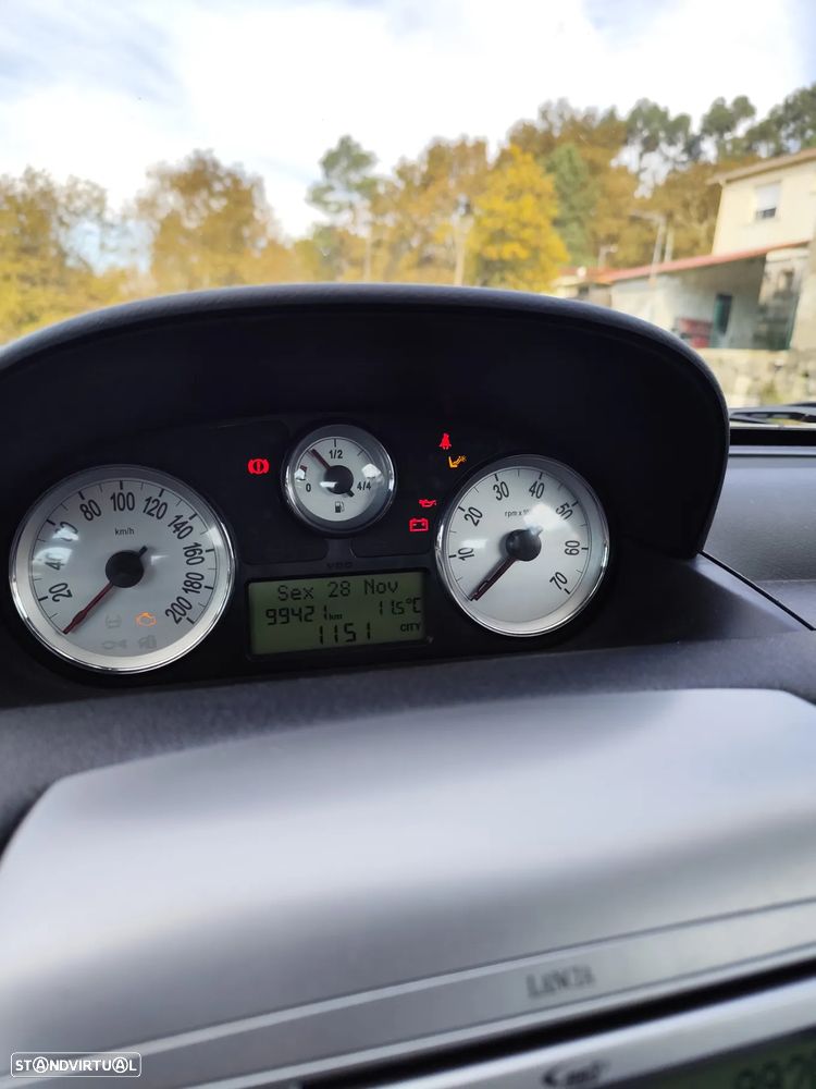 Lancia Ypsilon 1.2 Oro - 4