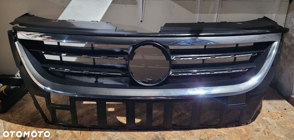 Atrapa zderzaka chłodnicy Grill Volkswagen Passat CC oryginał - 1