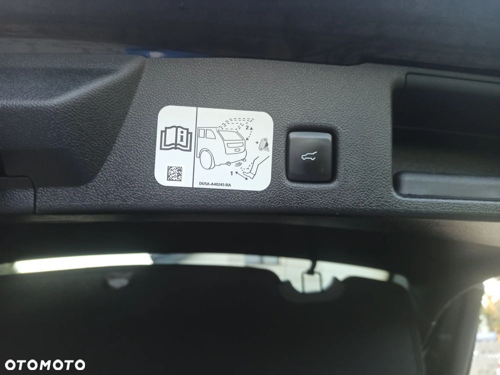 Ford Kuga 2.0 EcoBlue 4x4 ST-LINE X - 25