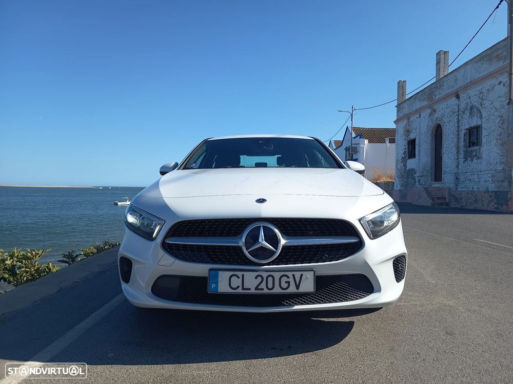 Mercedes-Benz A 250 Limousine e 8G-DCT Progressive - 4