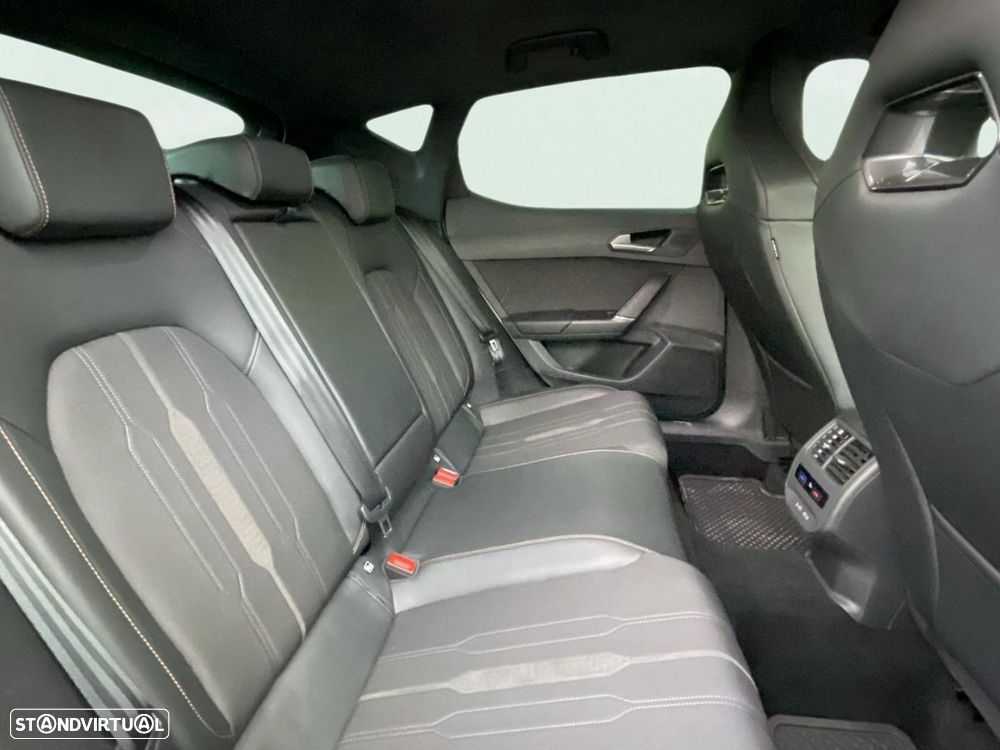 Cupra Leon 1.4 e-Hybrid DSG - 20
