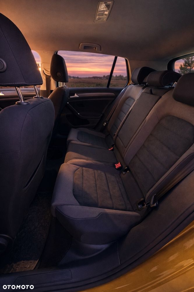 Volkswagen Golf 1.4 TSI BMT Comfortline - 8