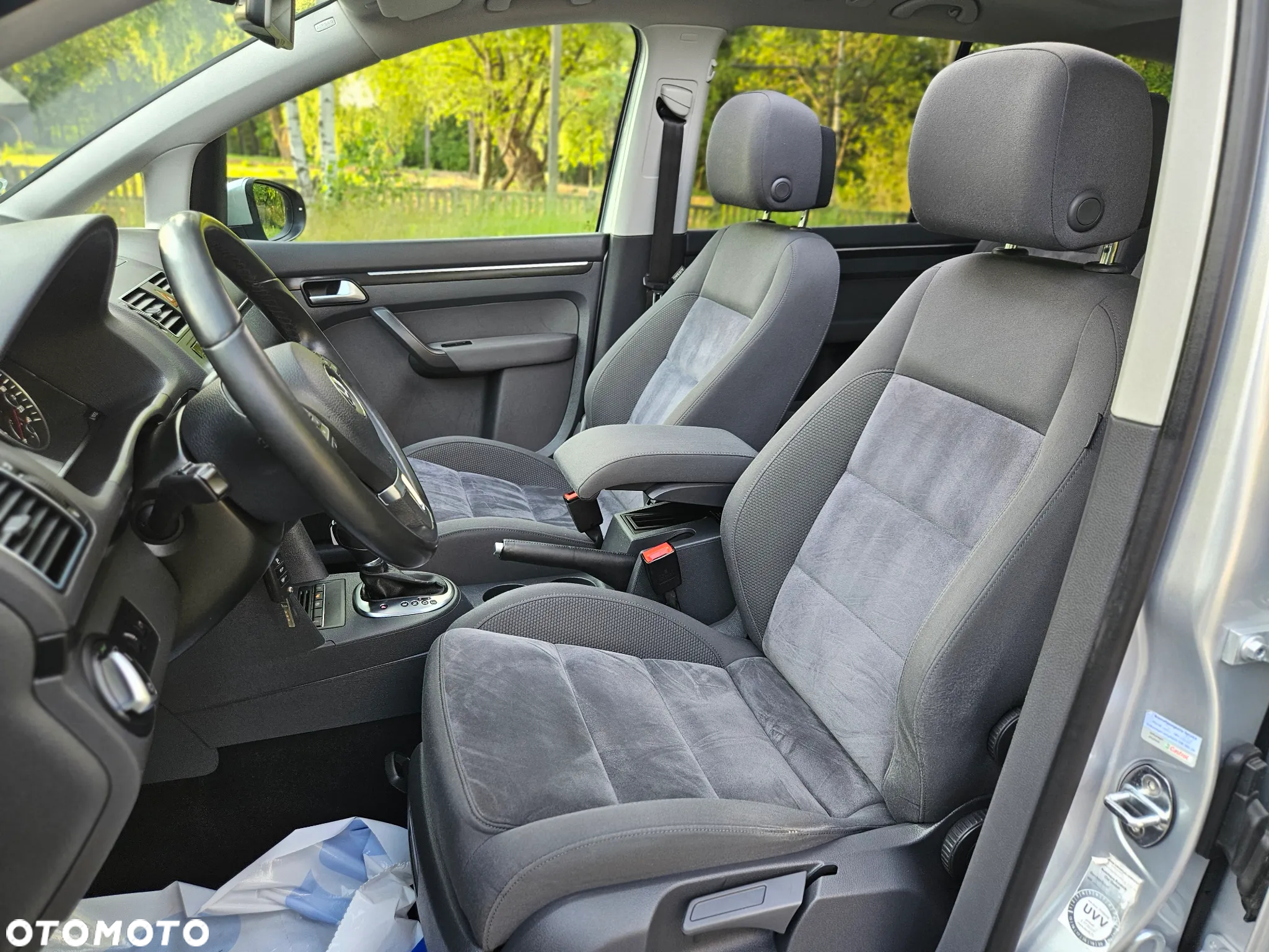 Volkswagen Touran 1.4 TSI Cross DSG - 40