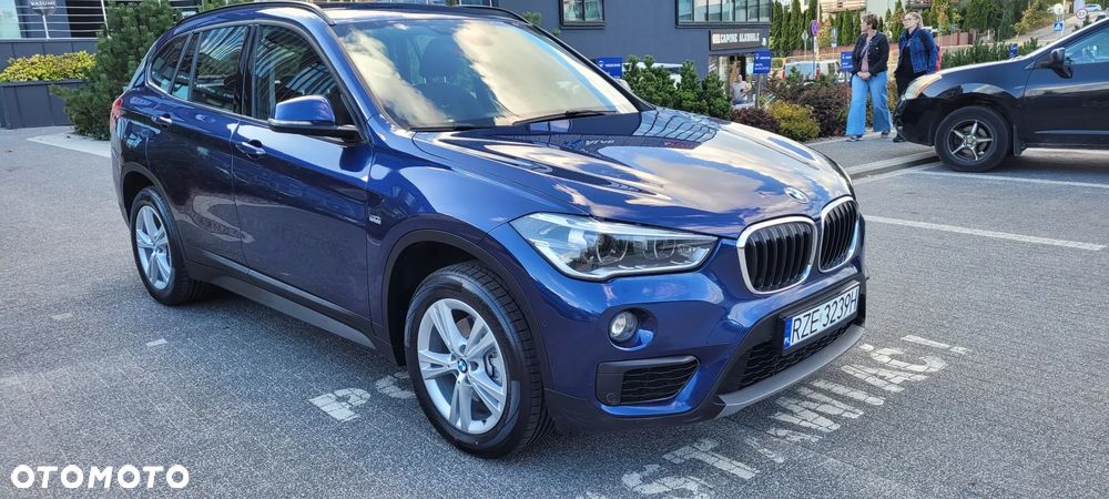 BMW X1 sDrive18d xLine - 6