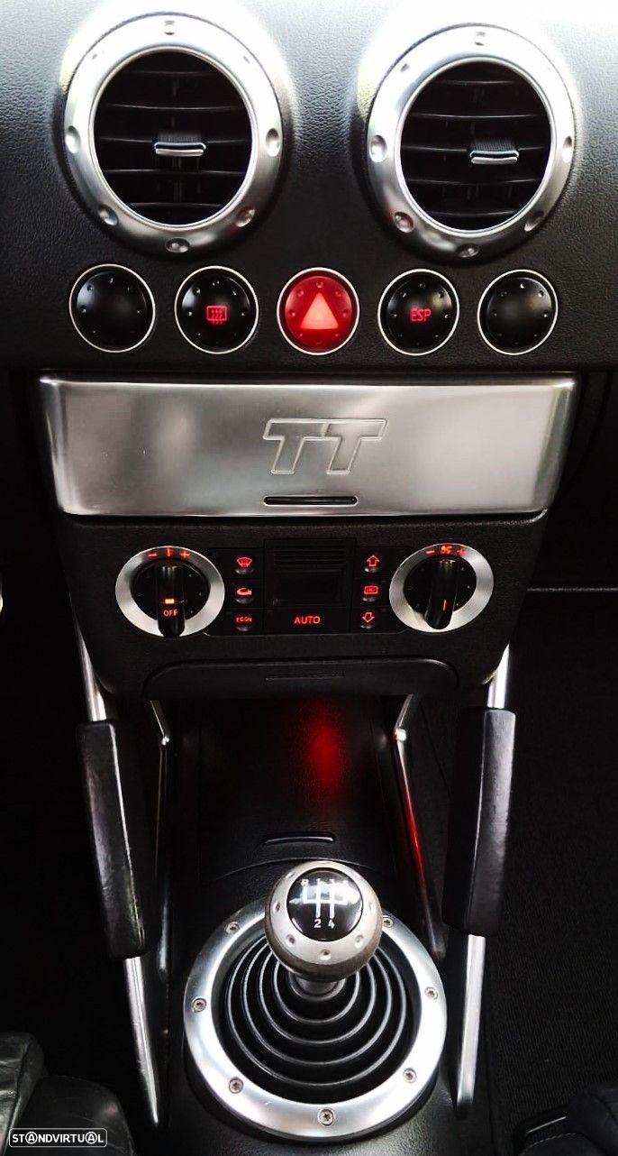 Audi TT Coupé 1.8 T - 15