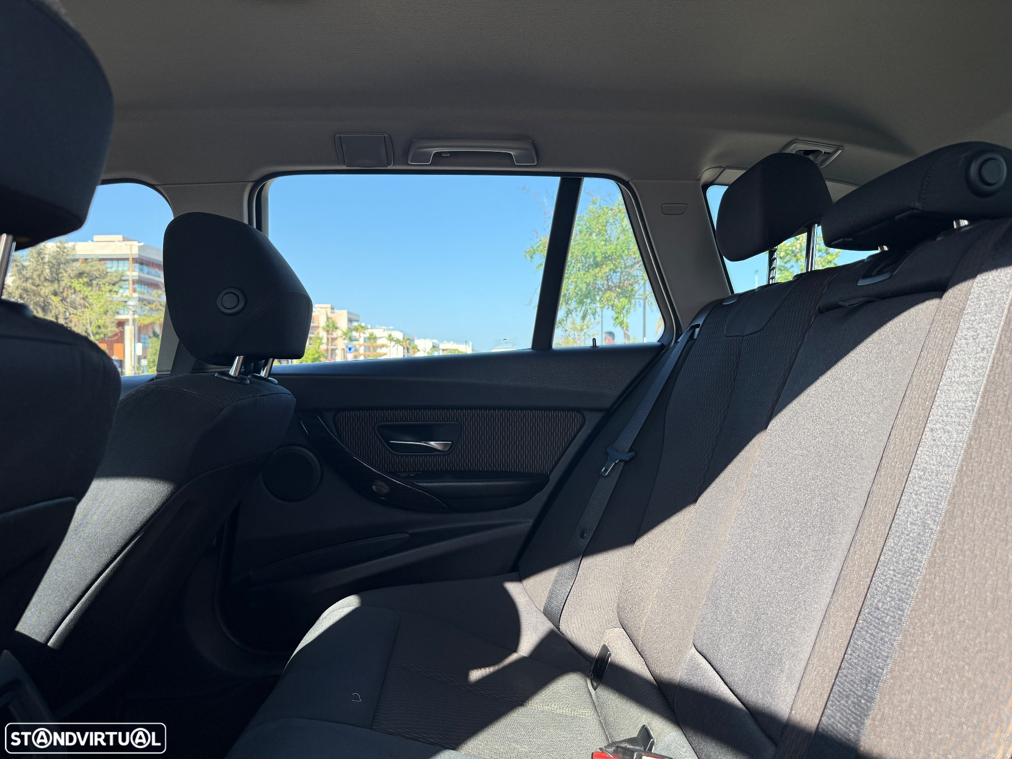 BMW 318 d Touring Luxury Line - 10