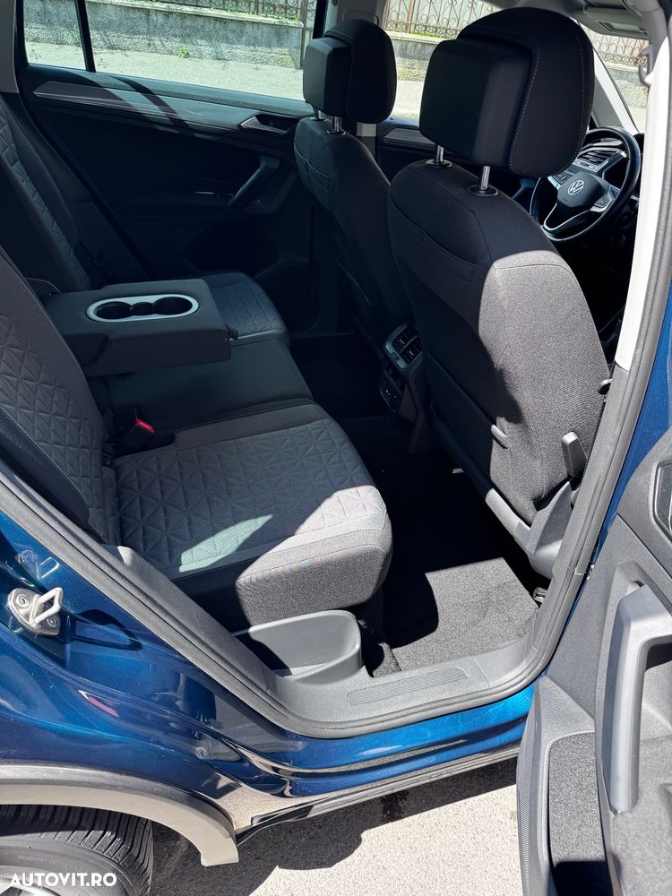 Volkswagen Tiguan - 20