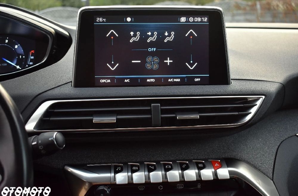 Peugeot 5008 BlueHDi 130 EAT8 Active - 28