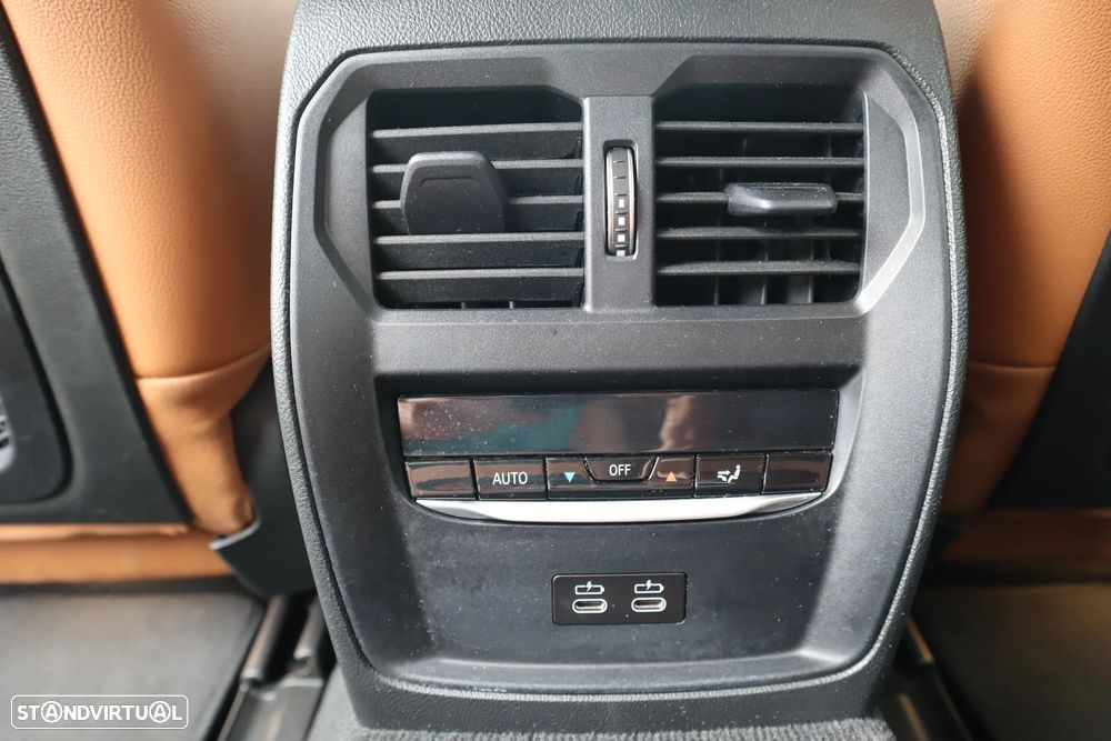 BMW i4 eDrive40 Pack Desportivo M Pro - 26