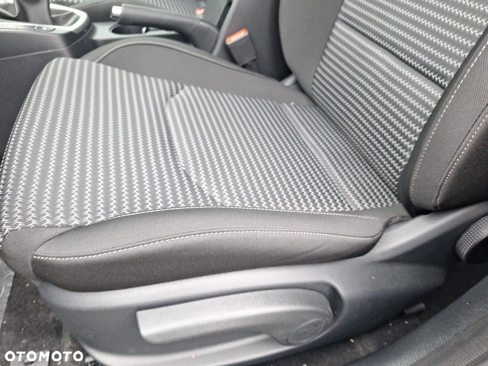 Kia Ceed 1.5 T-GDI M - 12