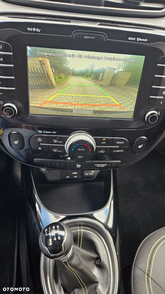 Kia Soul 1.6 GDI Dream Team Edition - 19