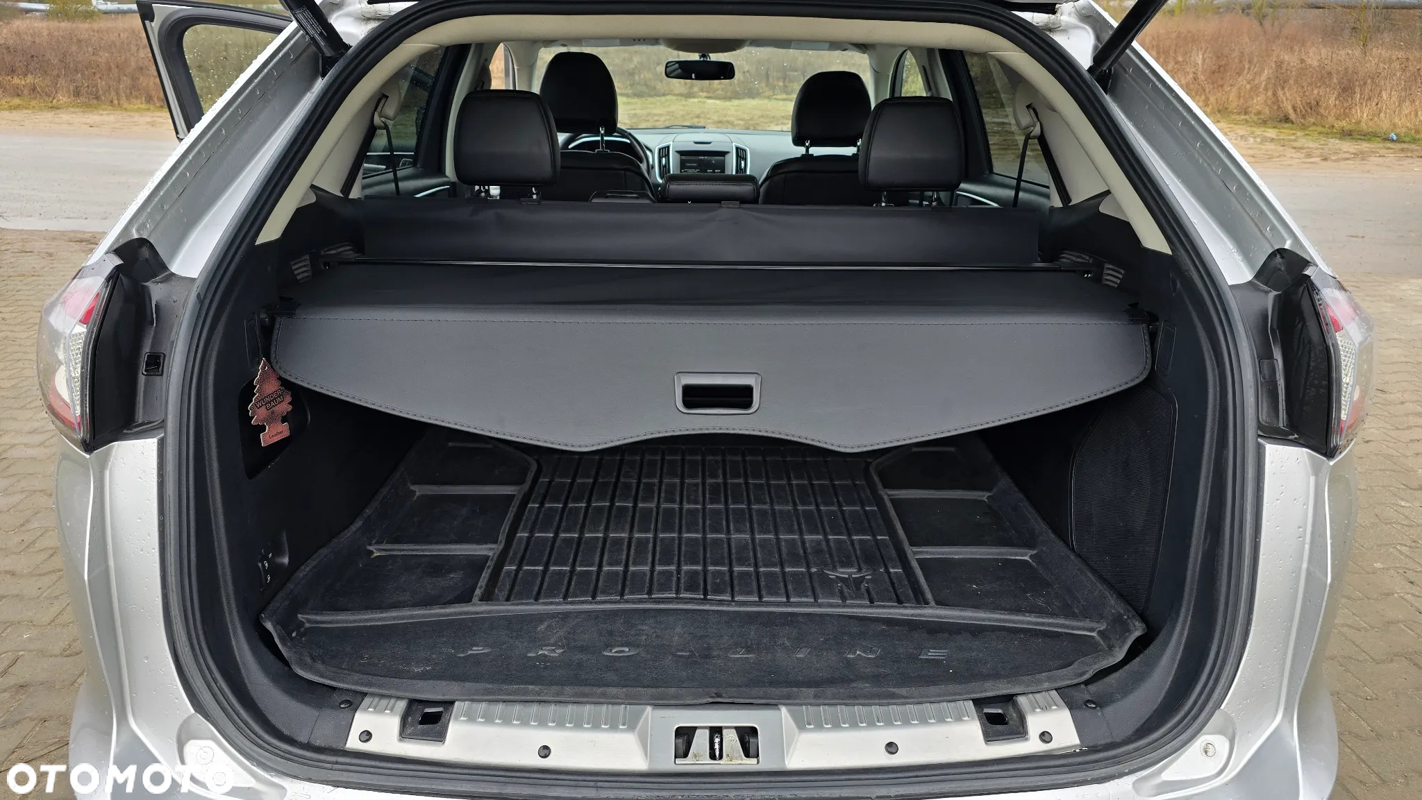 Ford Edge - 24