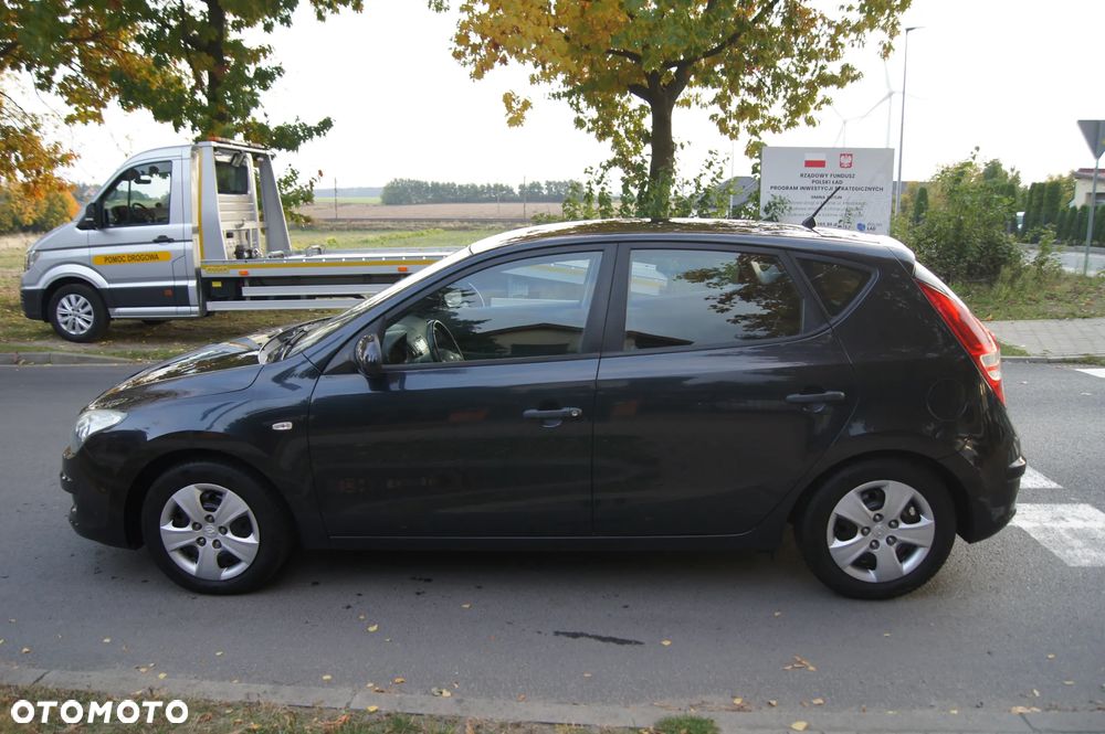 Hyundai i30 1.4 Comfort - 8