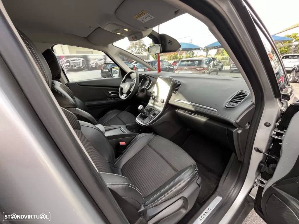 Renault Grand Scénic 1.5 dCi Intens Hybrid Assist SS - 26