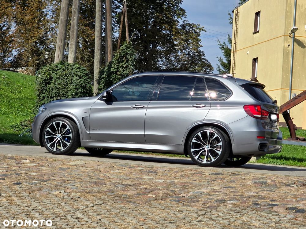 BMW X5 xDrive40d - 30