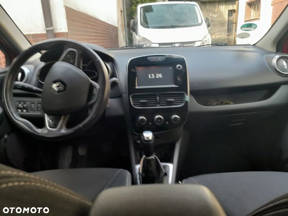 Renault Clio dCi 90 Limited - 8